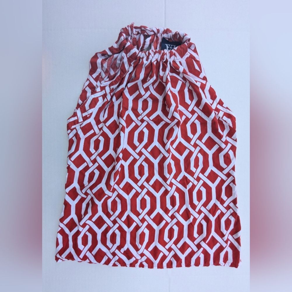 Escapada Red & White Geometric Loose Cami